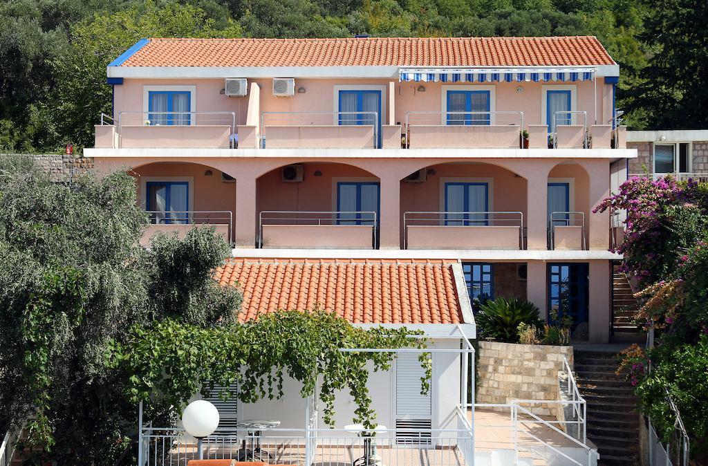 Apartmani Nica Sveti Stefan Esterno foto