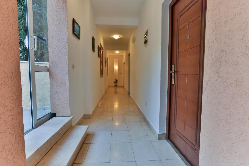 Apartmani Nica Sveti Stefan Esterno foto